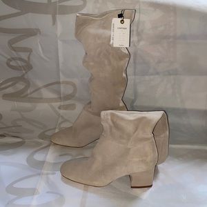 Zara beige leather boot .